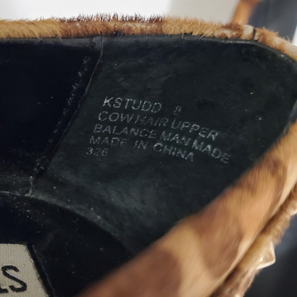 Steve Madden Tan K Studd Gold Studded Flats 8 - Picture 3 of 12